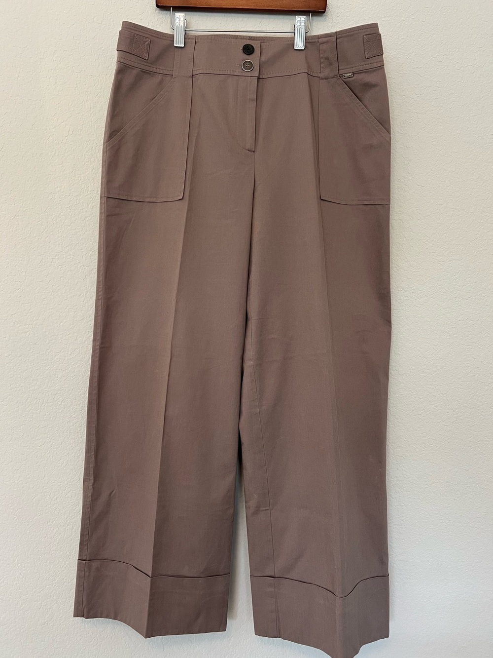 ST. JOHN yellow label high waisted Chino trouser Pants in Light beige size 12